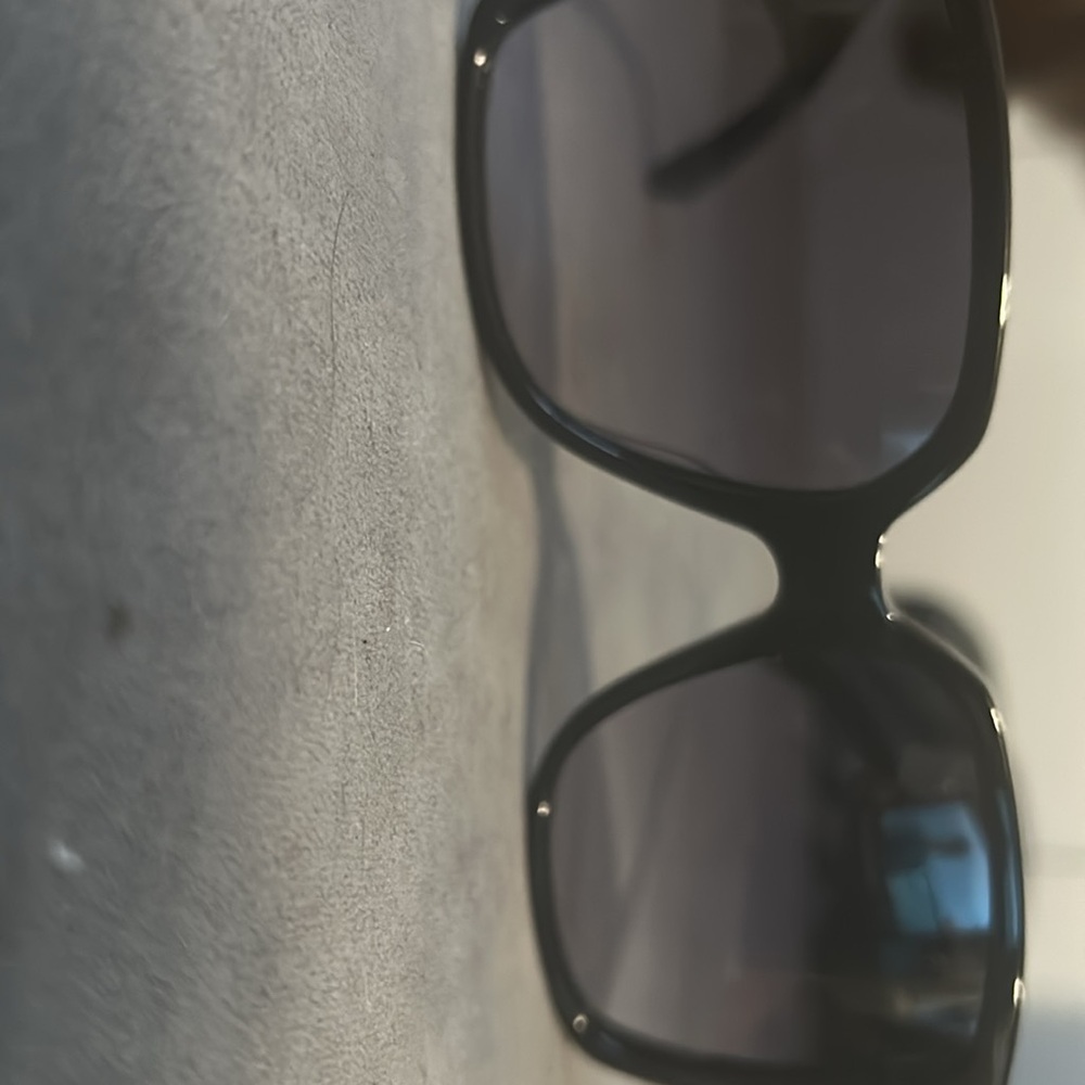 Yves Saint Laurent Sunglasses - Square SL M9 Sunglasses Black - Picture 15 of 15